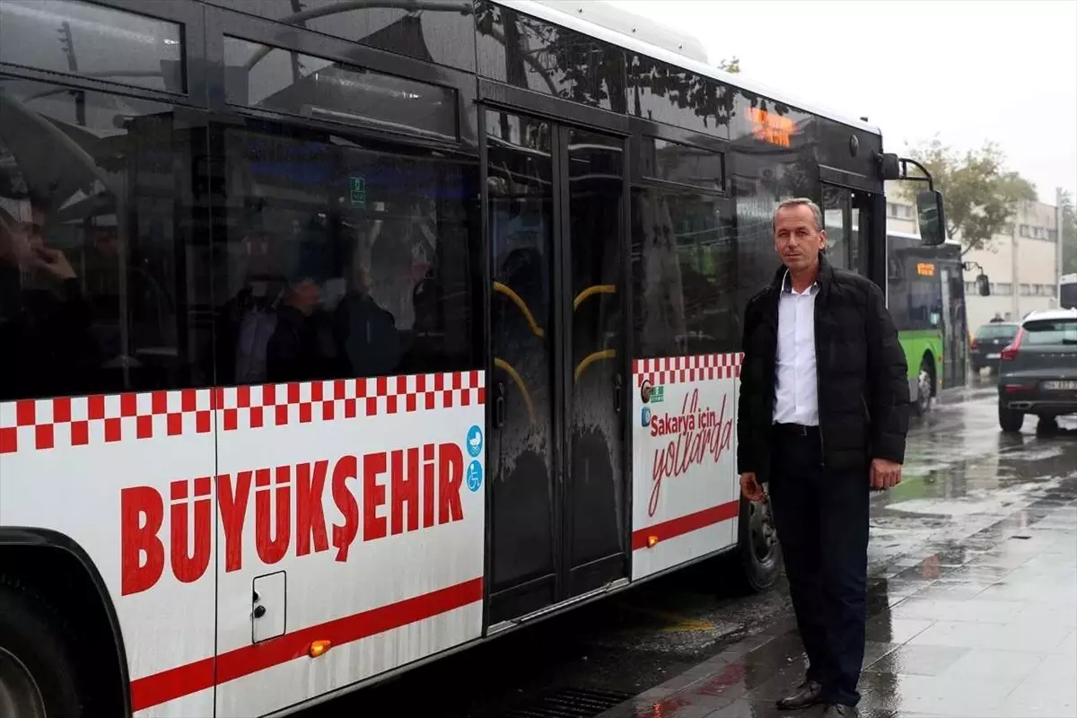 Yardımsever Şoför Hastaya İlk Müdahaleyi Yaptı
