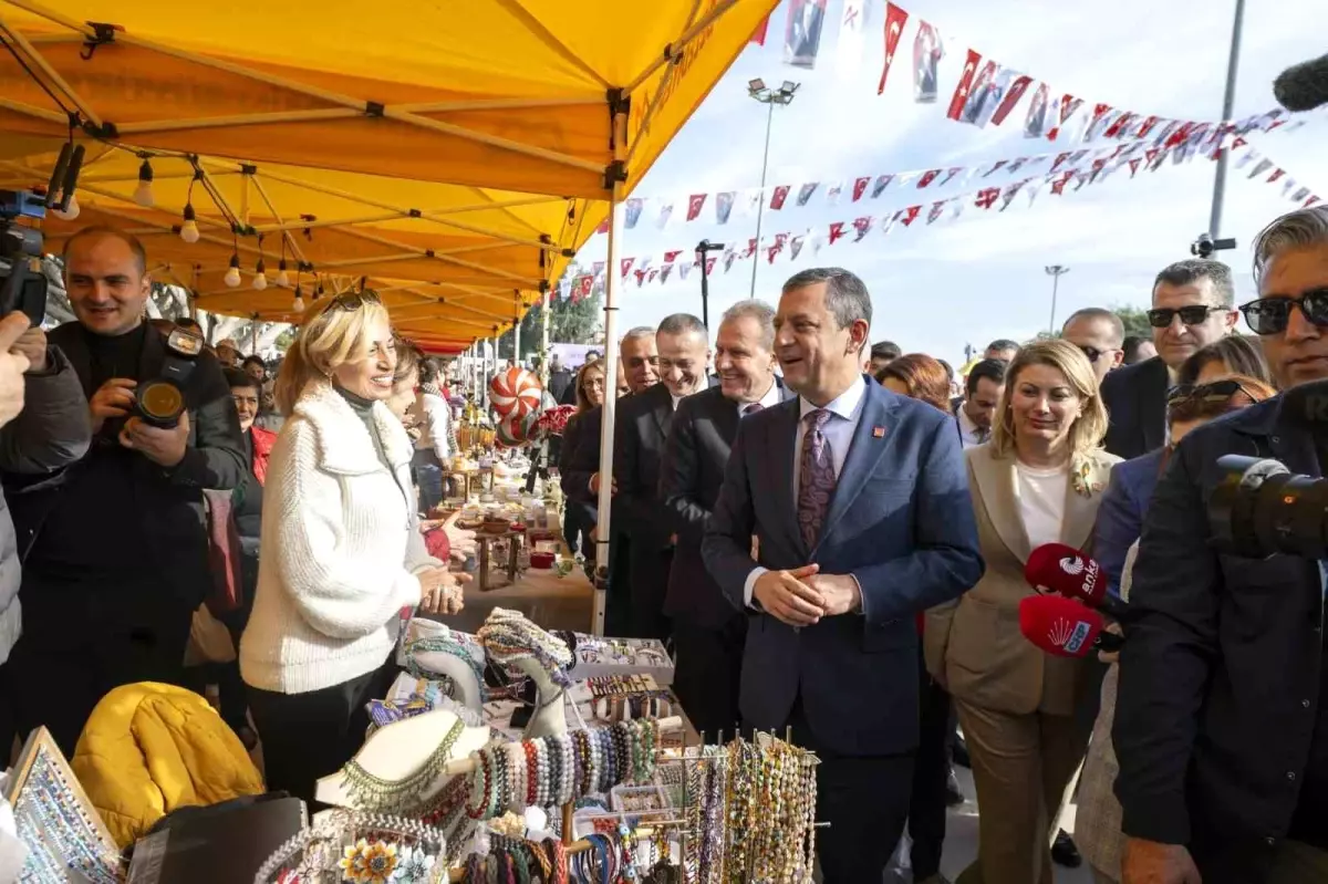 CHP Genel Başkanı Özgür Özel, Mersin’de Üretici Kadınları Ziyaret Etti