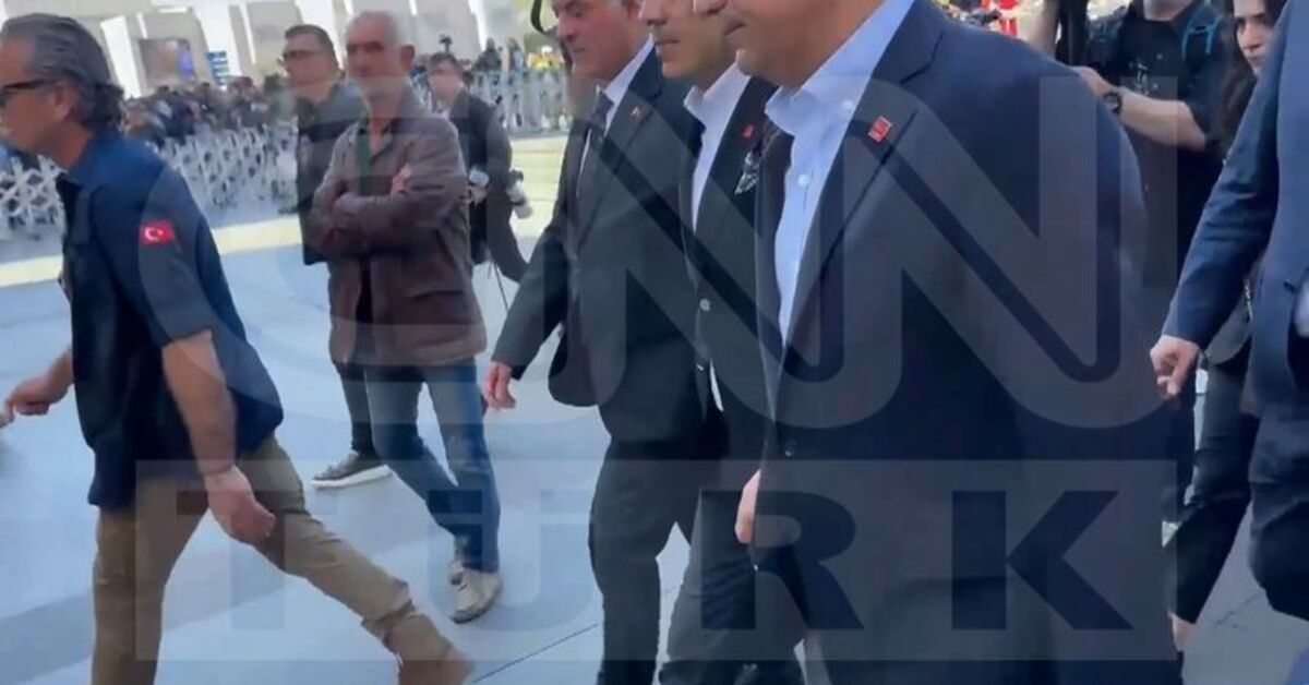 Özel’e yumruklu saldırıyı gerçekleştiren şüphelinin tören öncesi görüntüleri ortaya çıktı